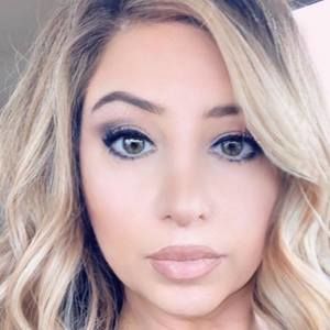 Meet your Posher, Suzanne